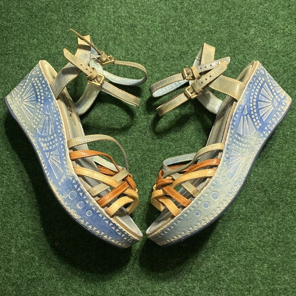 Pikolinos Women’s Wrap-Around Embossed Wedge US 8.5 EU 39 Aqua-Blue